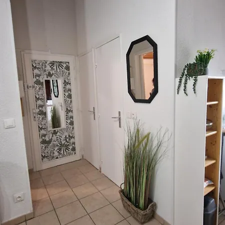 Les Cigalines Tres Proche Village Natu Ferienhaus *
