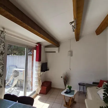 Les Cigalines Tres Proche Village Natu Ferienhaus Agde