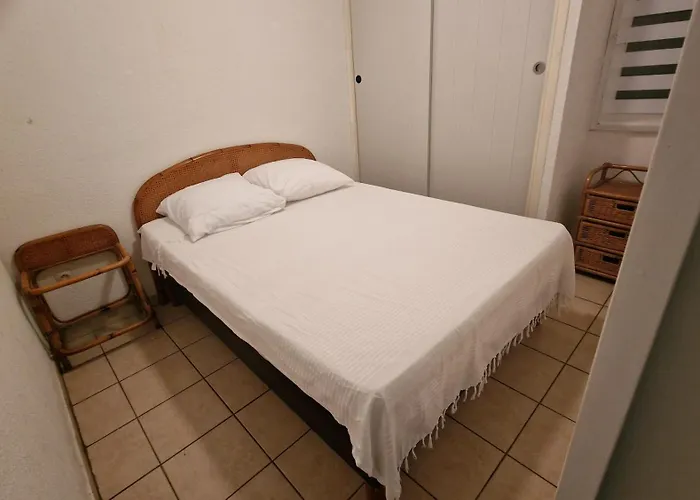 بيت للعطل Les Cigalines Tres Proche Village Natu *